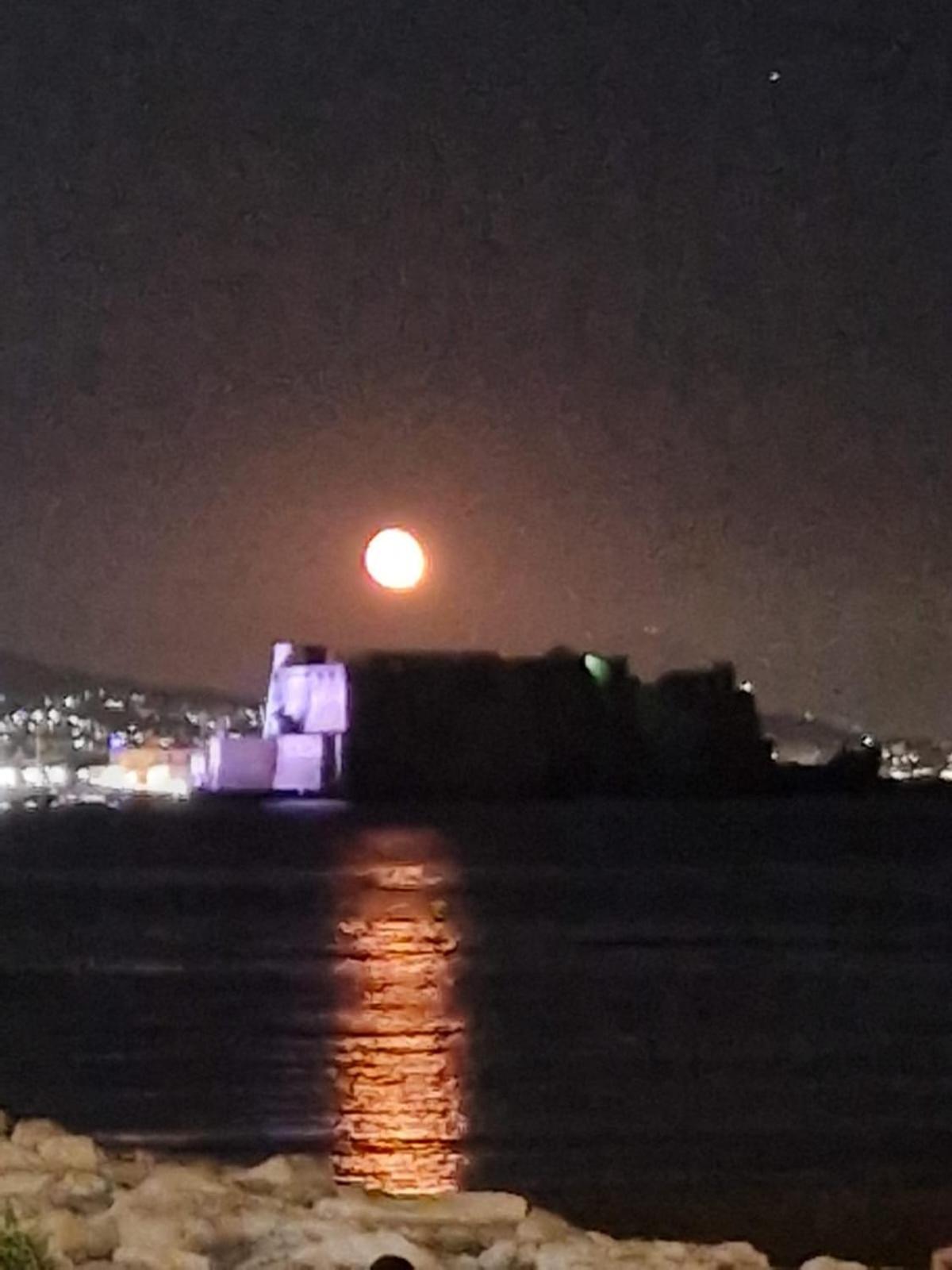 Caracciolo * Napoli